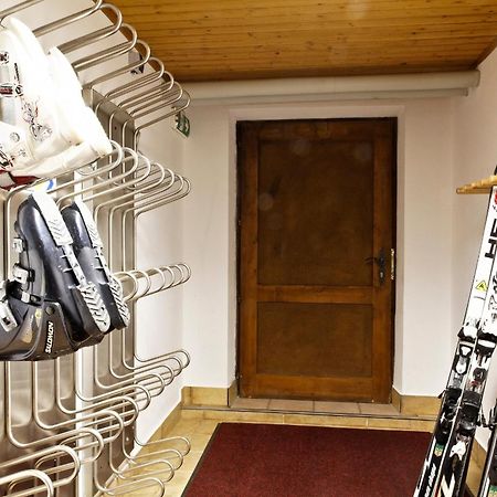 Gaestehaus Oblasser Mayrhofen Exterior photo