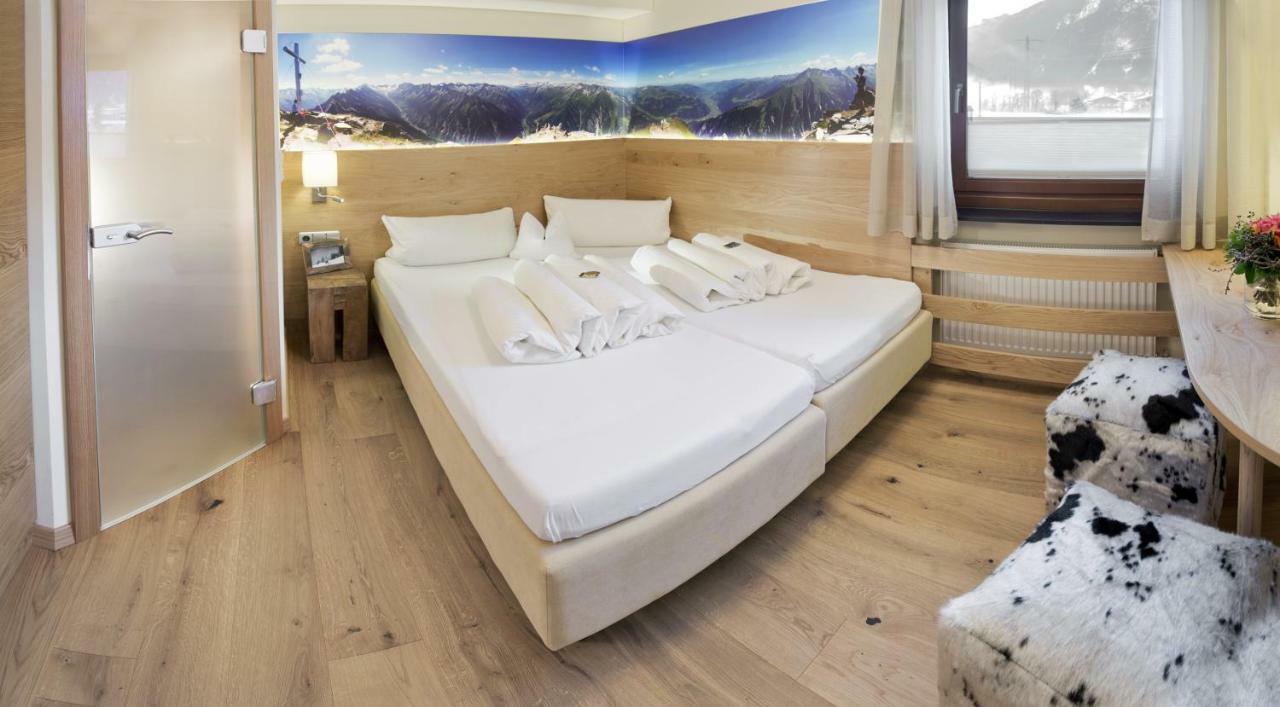 Gaestehaus Oblasser Mayrhofen Room photo